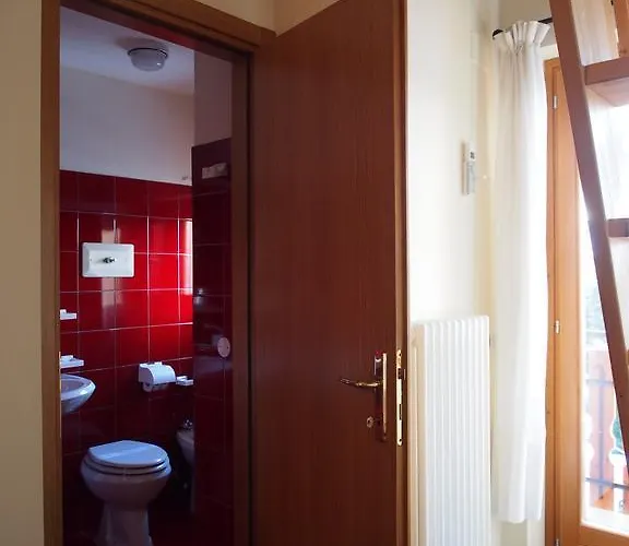Belvedere Hotel 3*