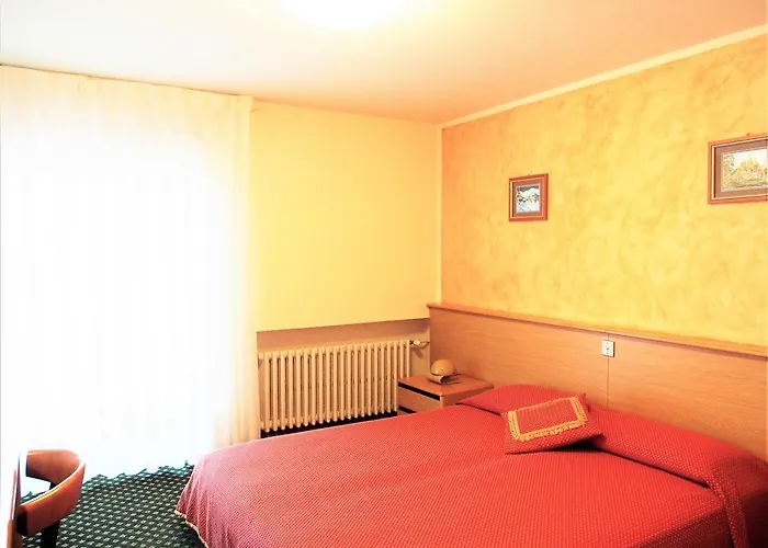 Отель Belvedere